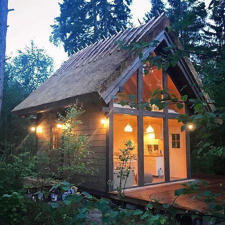Tahkuna Forest House Korgessaare Exterior photo